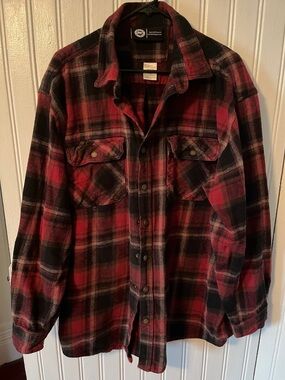 Men's Red Plaid Flannel Jacket - snap closures